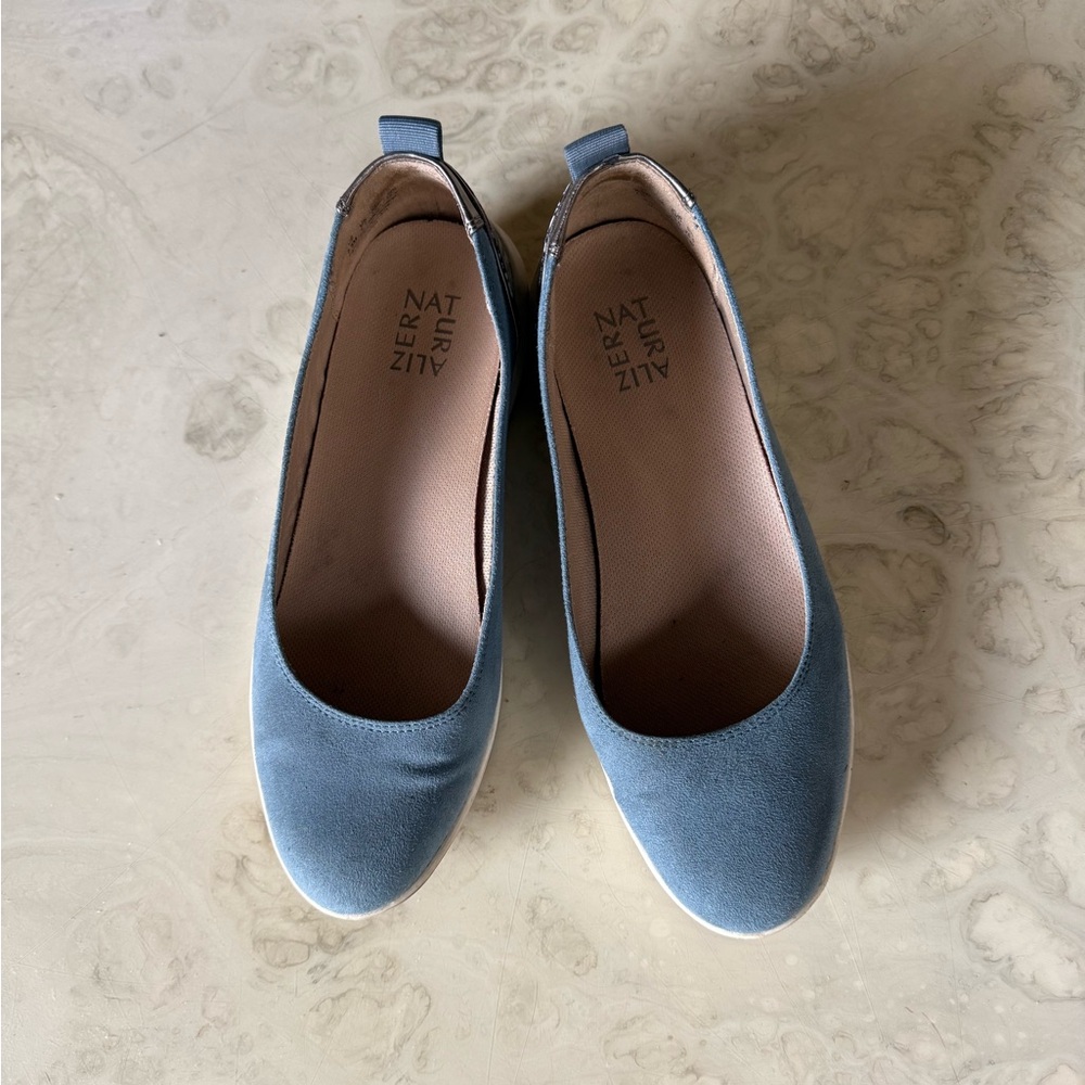 Naturalizer Women's Soft Blue Loafers 8.5M